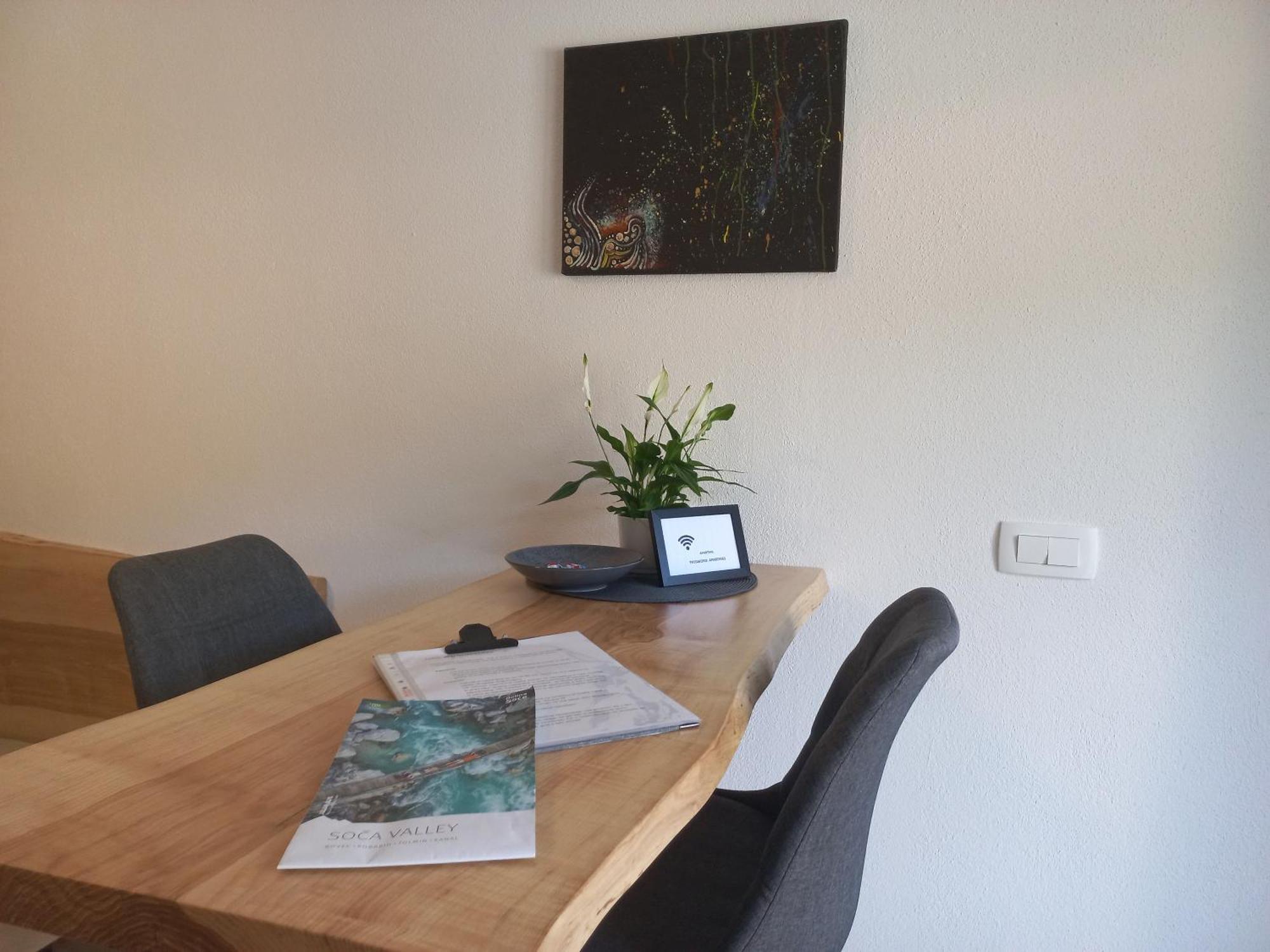 Apartamento Hisa Za Gradom Kobarid Exterior foto
